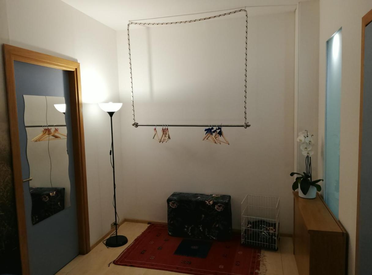 Appartamento Lettera 22 Ivrea Bagian luar foto
