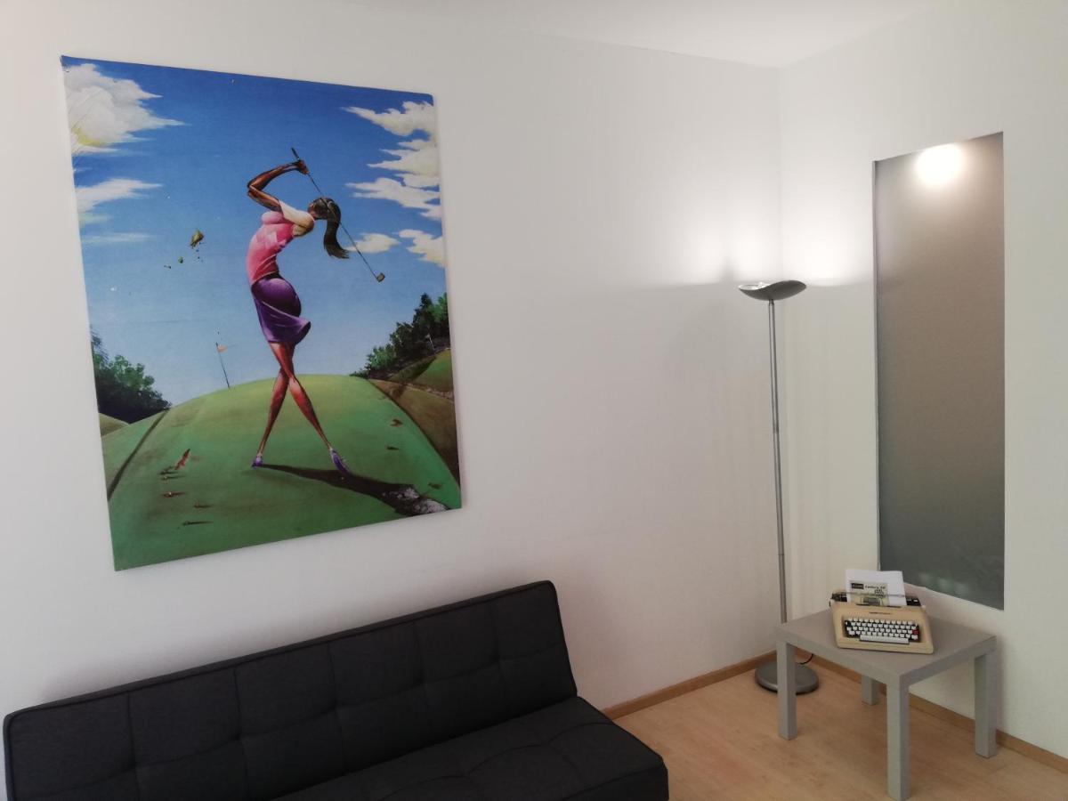 Appartamento Lettera 22 Ivrea Bagian luar foto