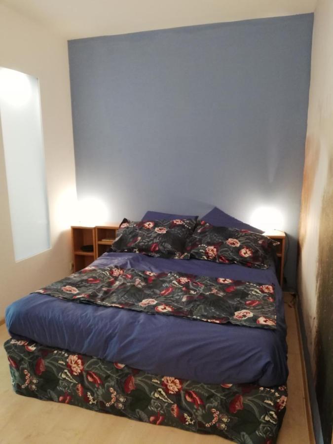 Appartamento Lettera 22 Ivrea Bagian luar foto